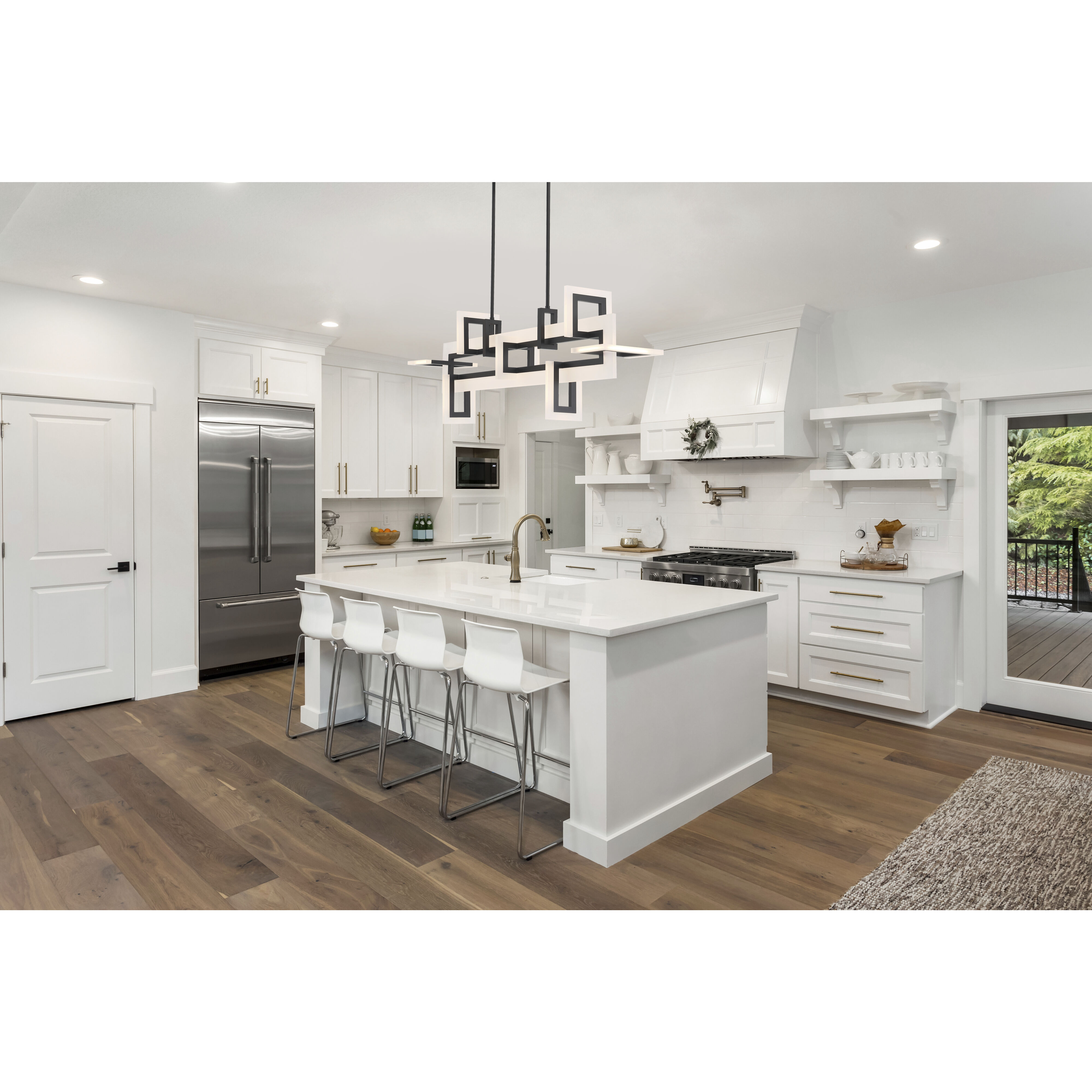 Inizio Linear Chandelier Ceiling Light in Black