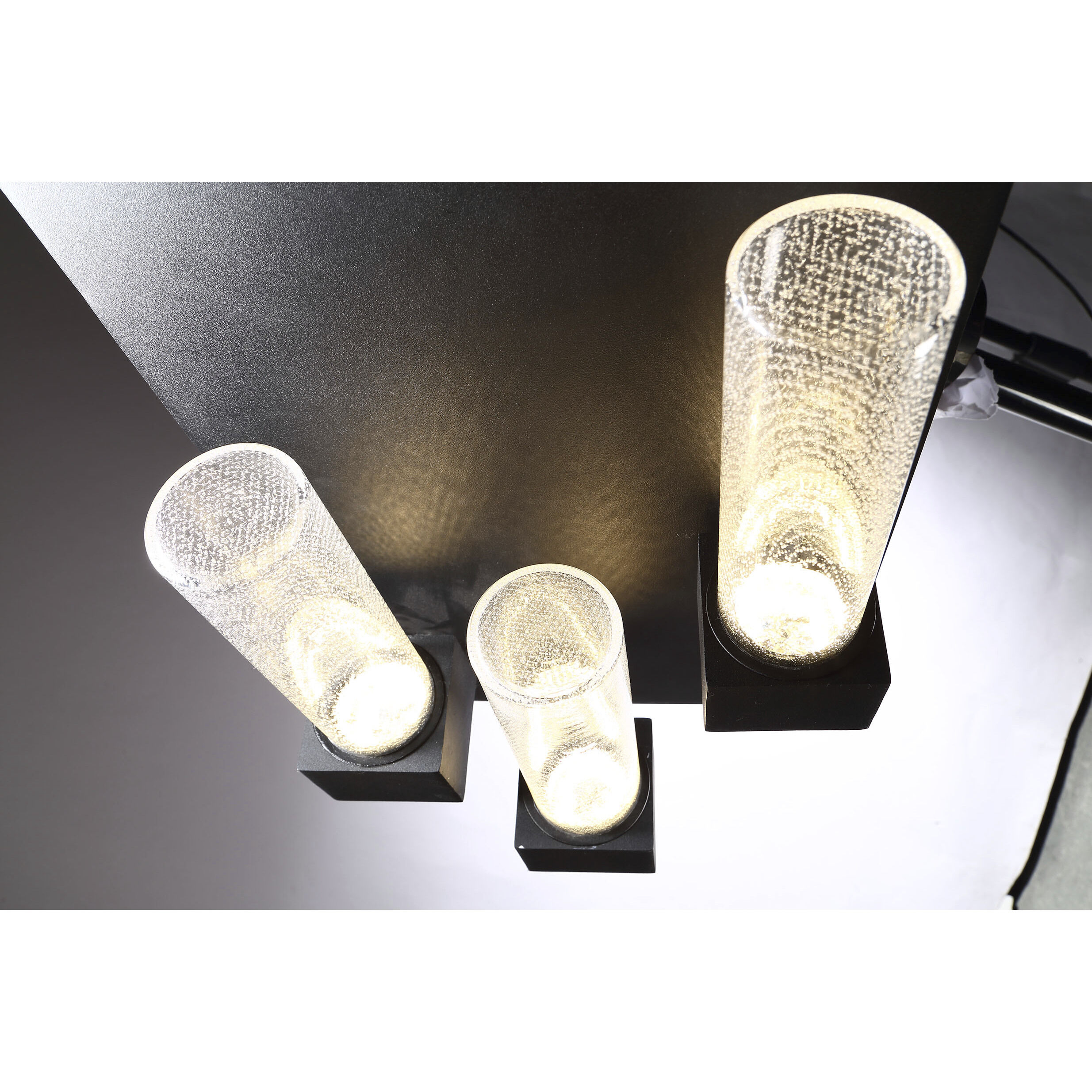 Solato LED 18 inch Black Outdoor Wall Mount