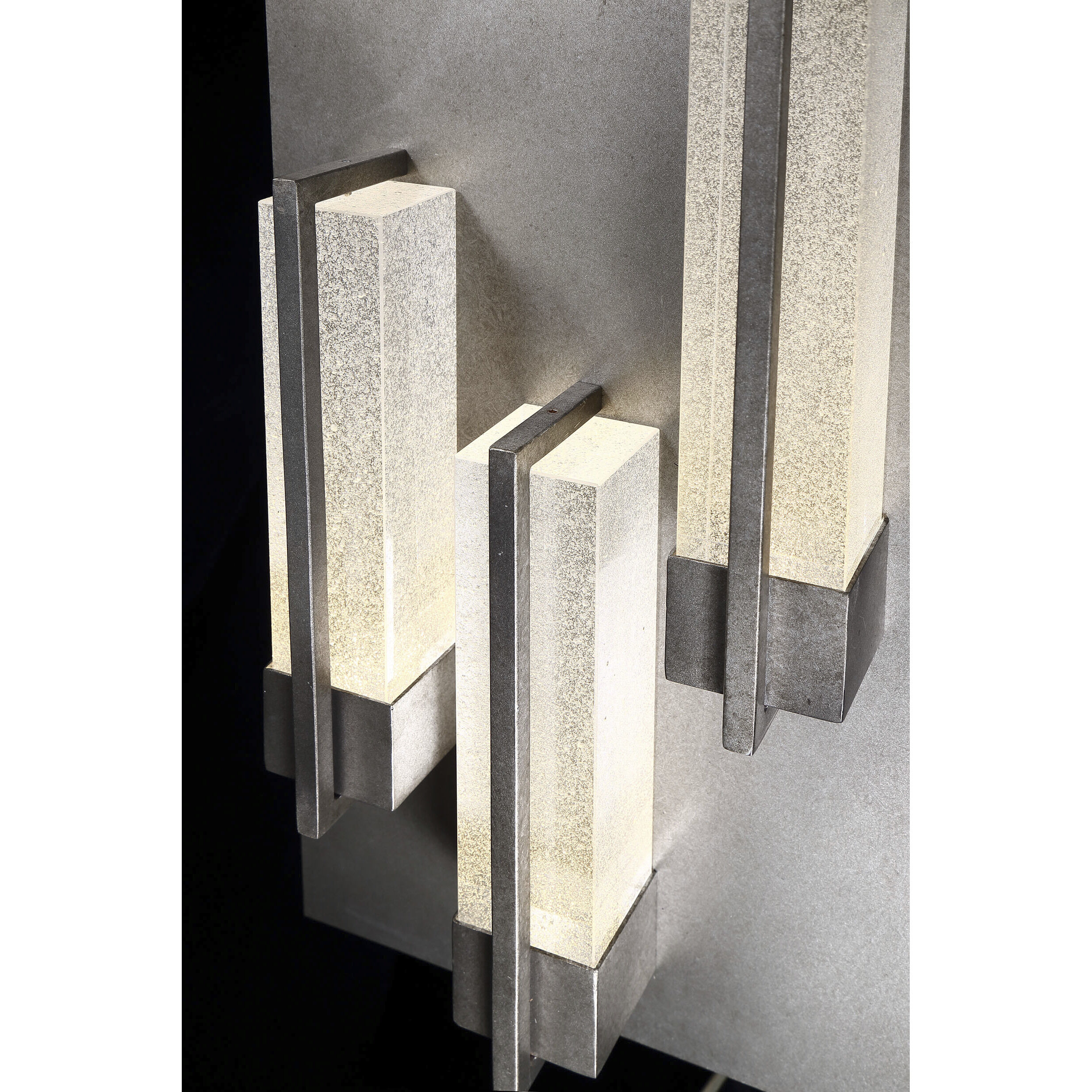 Pari LED 18 inch Antique Silver Outdoor Wall Mount