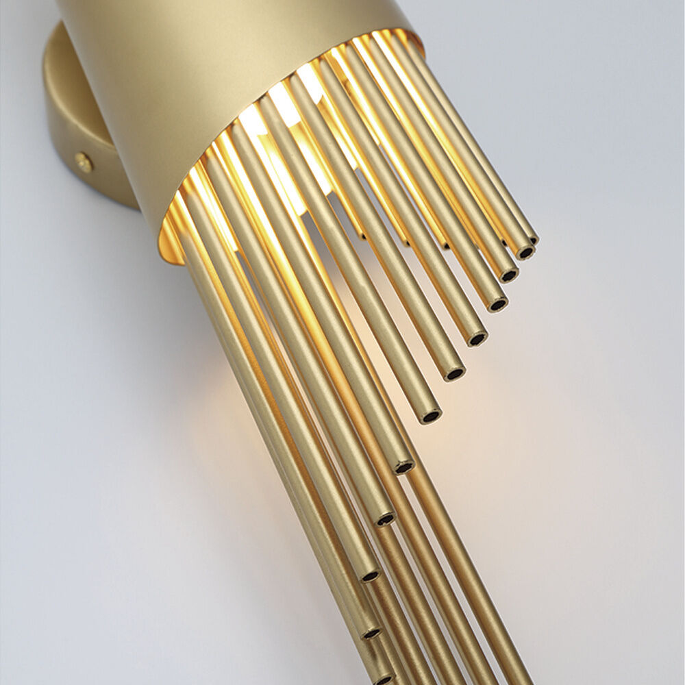 Umura Wall Sconce Wall Light in Gold