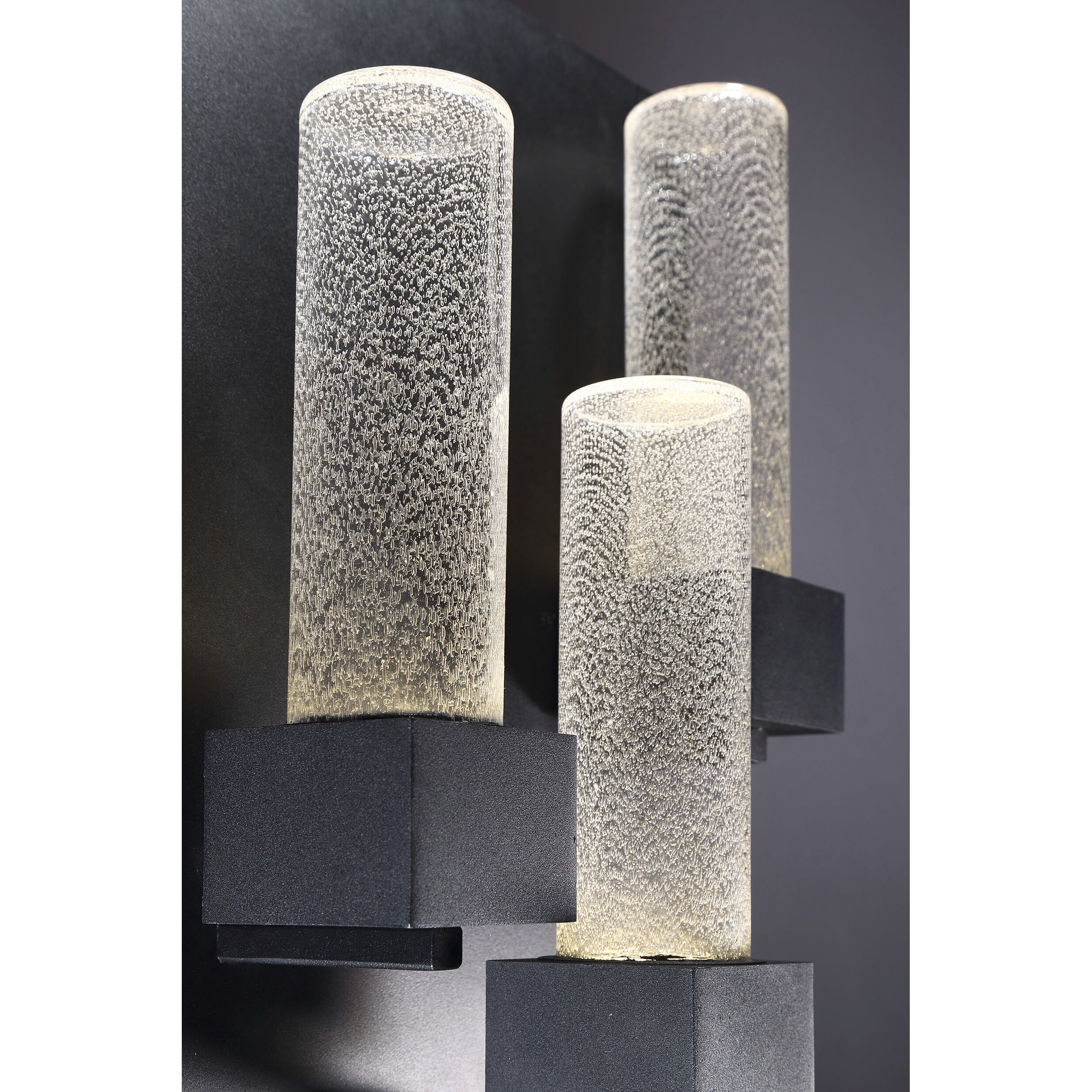 Solato LED 13 inch Black Outdoor Wall Mount, Small